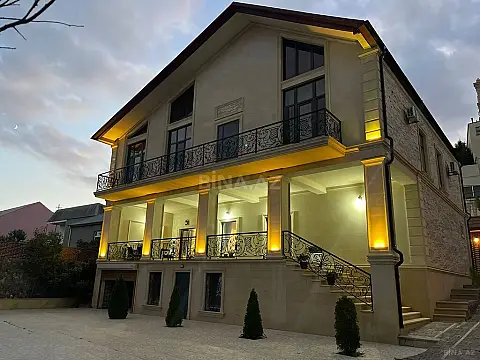 Satılır 5 otaqlı həyət evi 300 m² — Bakı, Badamdar 5 otaq 300.00 m²