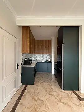 Satılır 2 otaqlı mənzil 81.3 m²