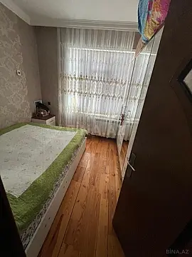 Satılır 1 otaqlı mənzil 65 m²