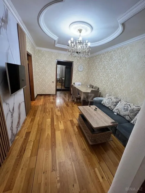 Satılır 1 otaqlı mənzil 65 m²