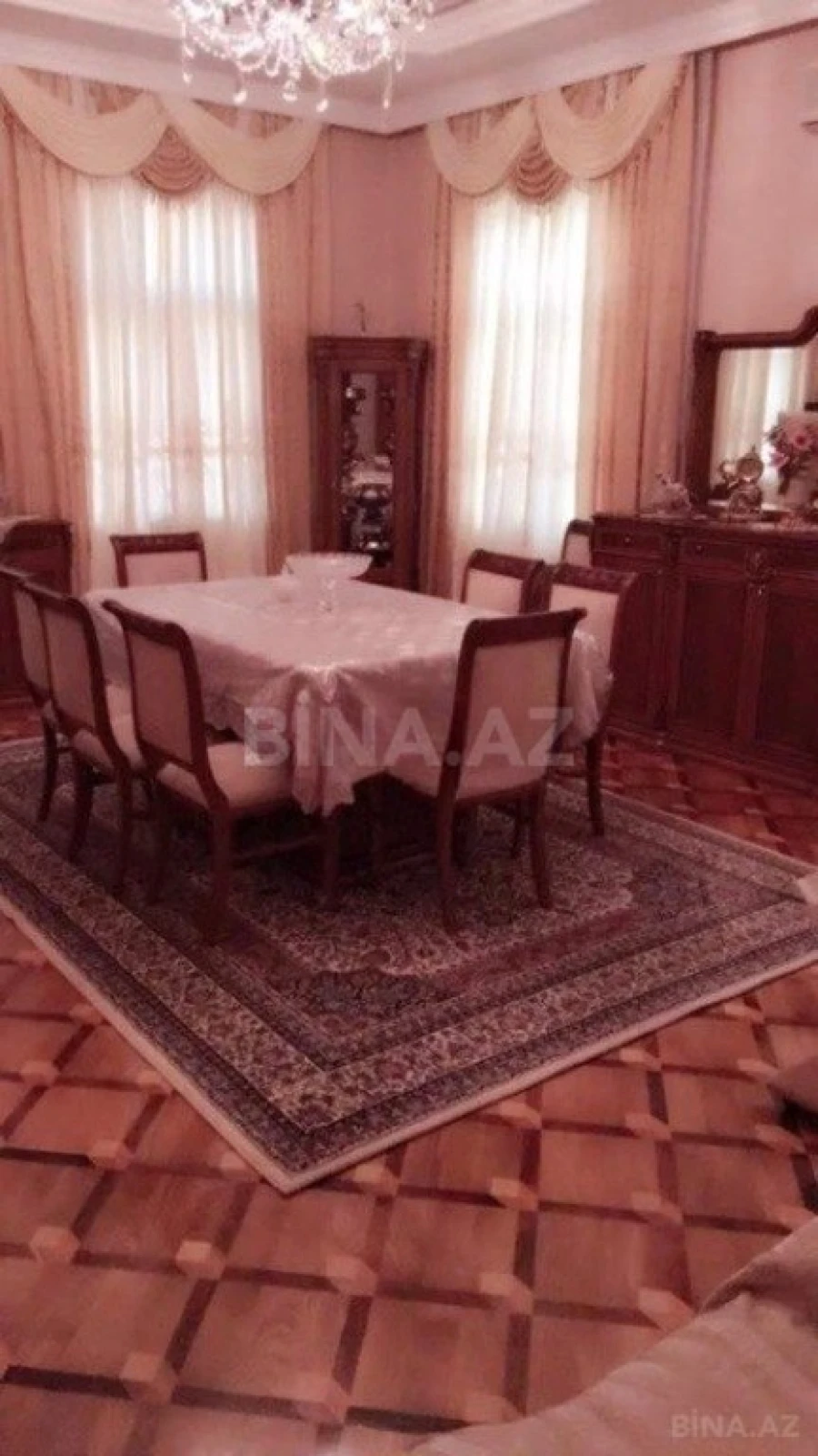 Satılır 6 otaqlı həyət evi 408 m²