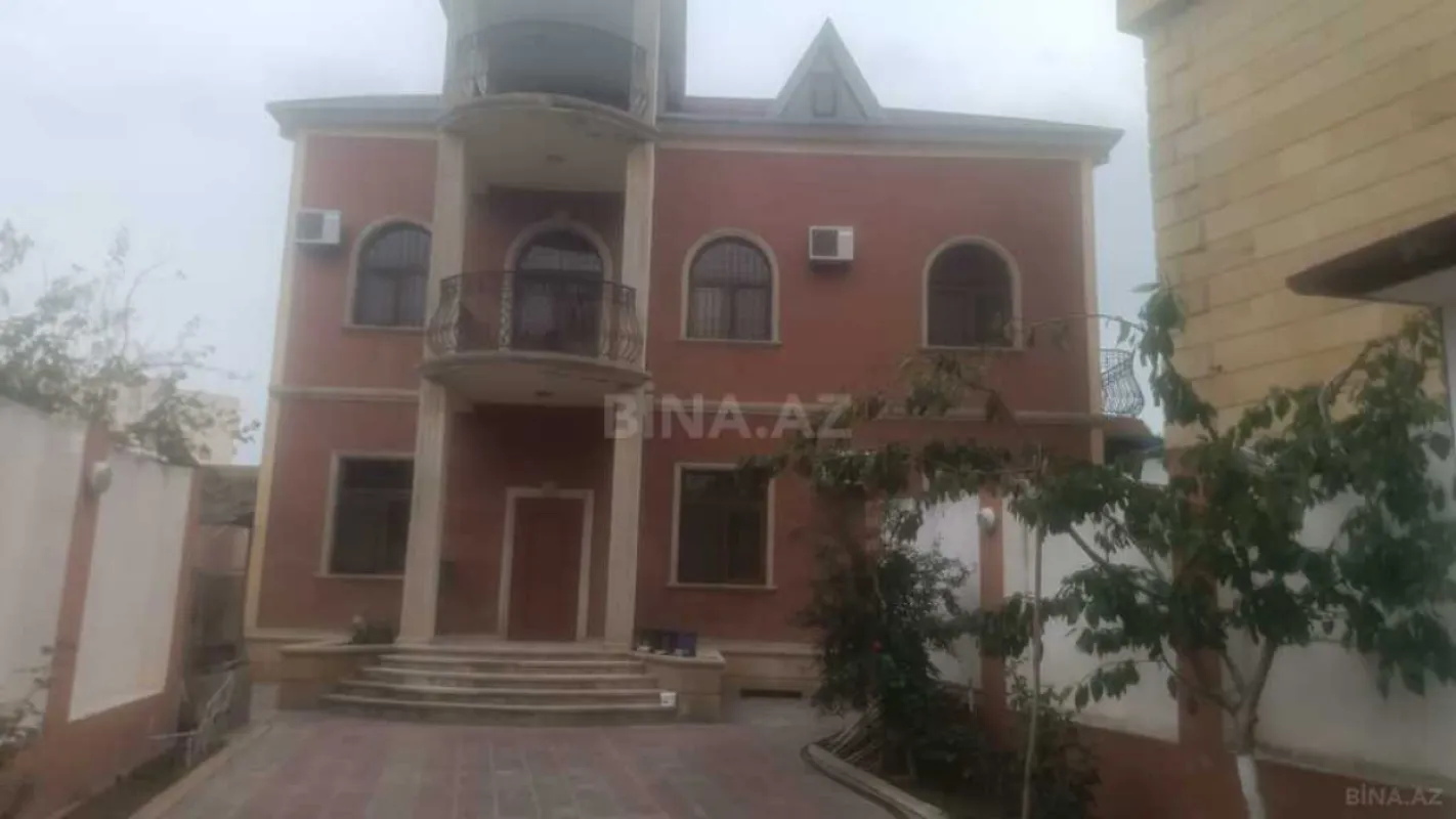 Satılır 6 otaqlı həyət evi 408 m²