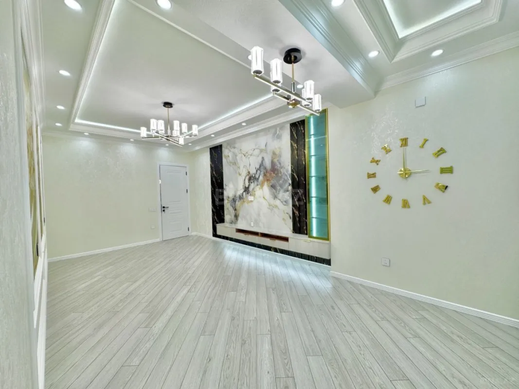 Satılır 3 otaqlı mənzil 96 m²