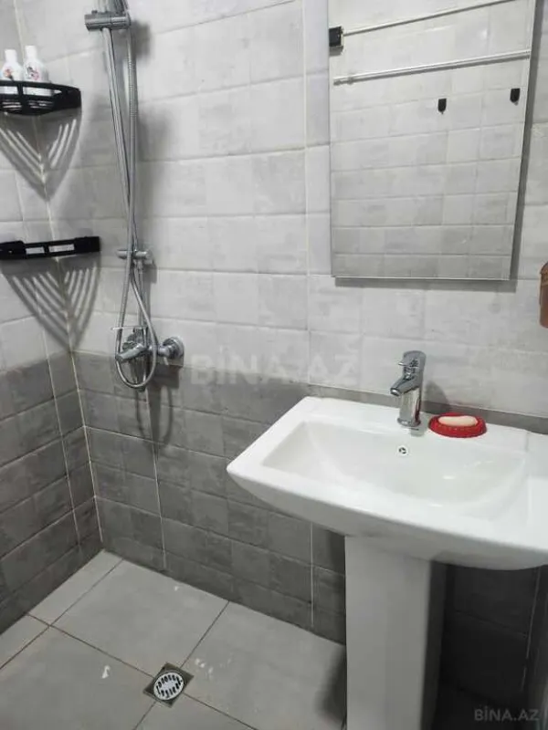 Kirayə verilir 1 otaqlı mənzil 40 m²