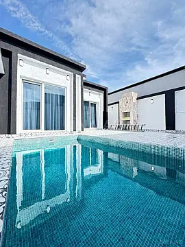 Satılır 3 otaqlı həyət evi 100 m²