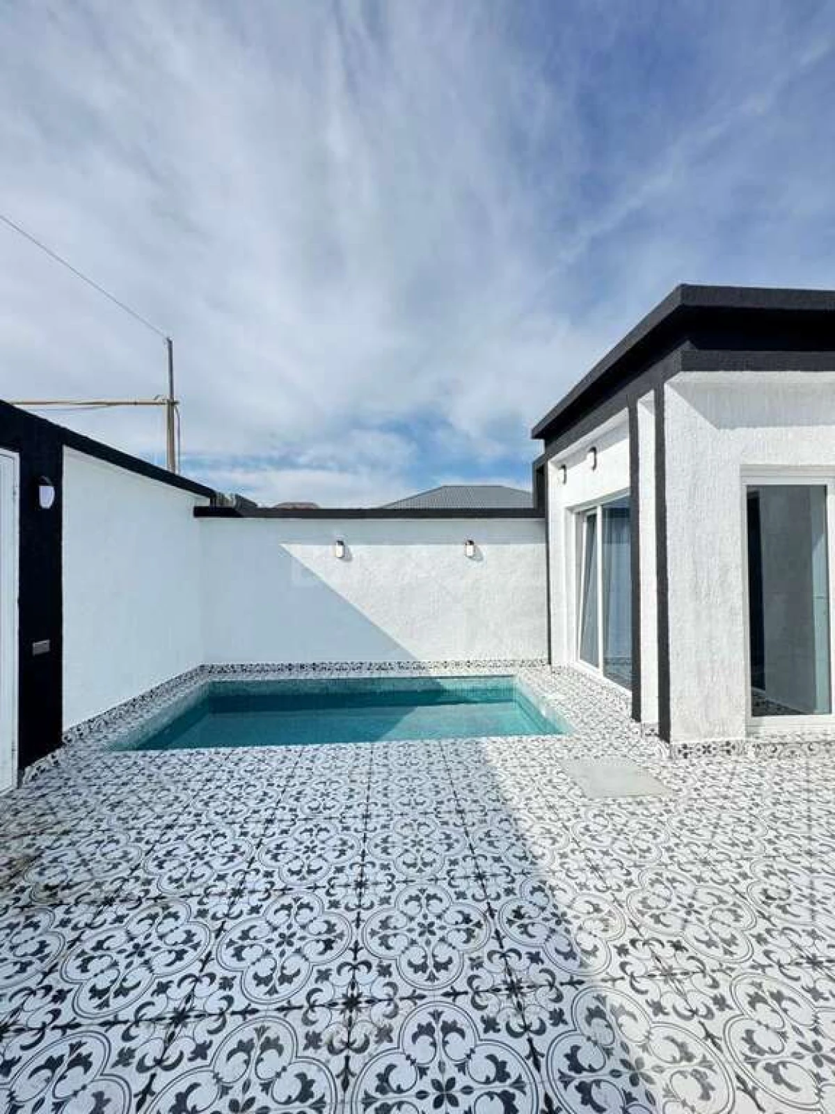 Satılır 3 otaqlı həyət evi 100 m²