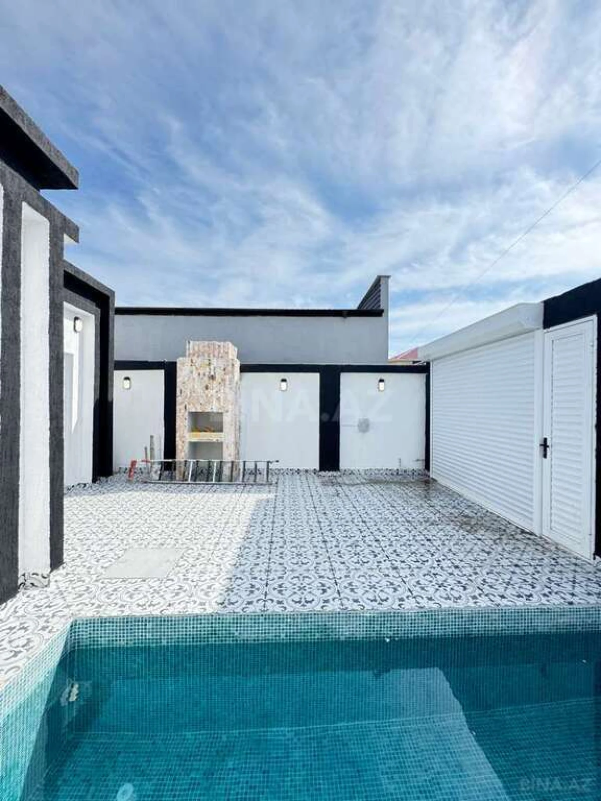 Satılır 3 otaqlı həyət evi 100 m²