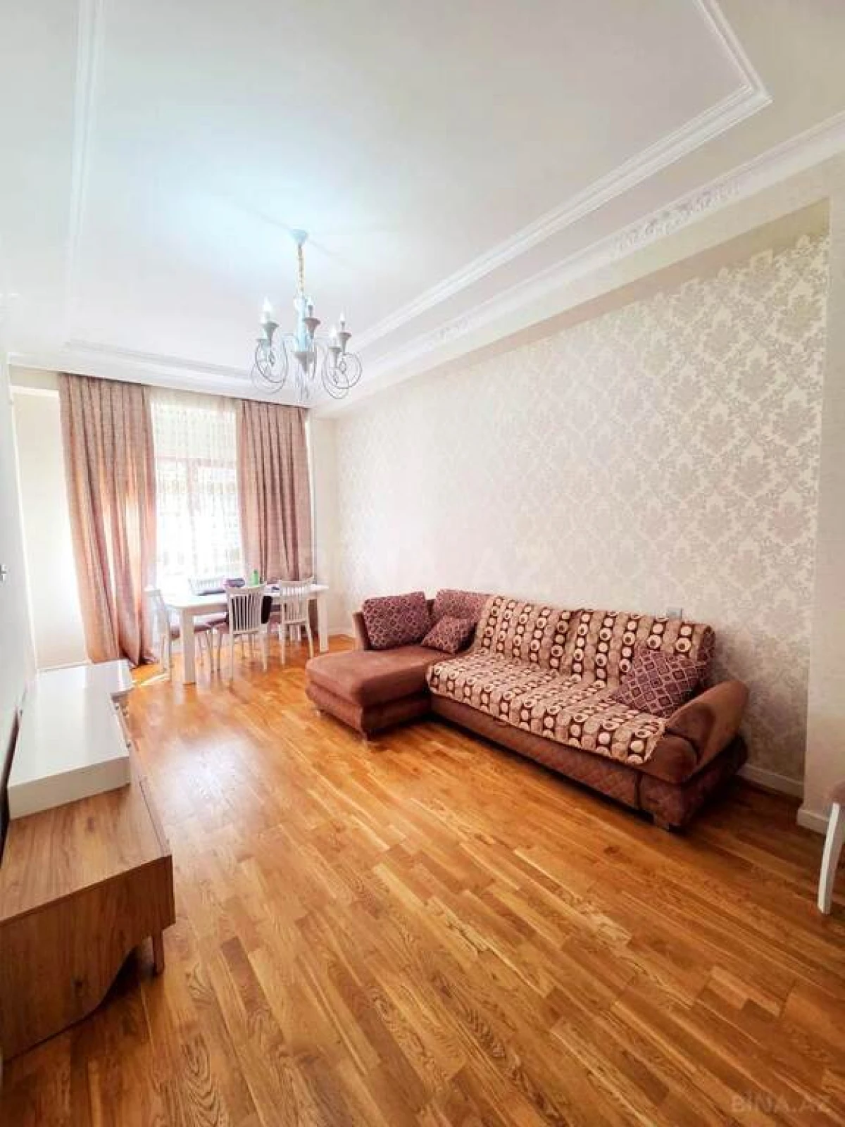 Satılır 3 otaqlı mənzil 101 m²