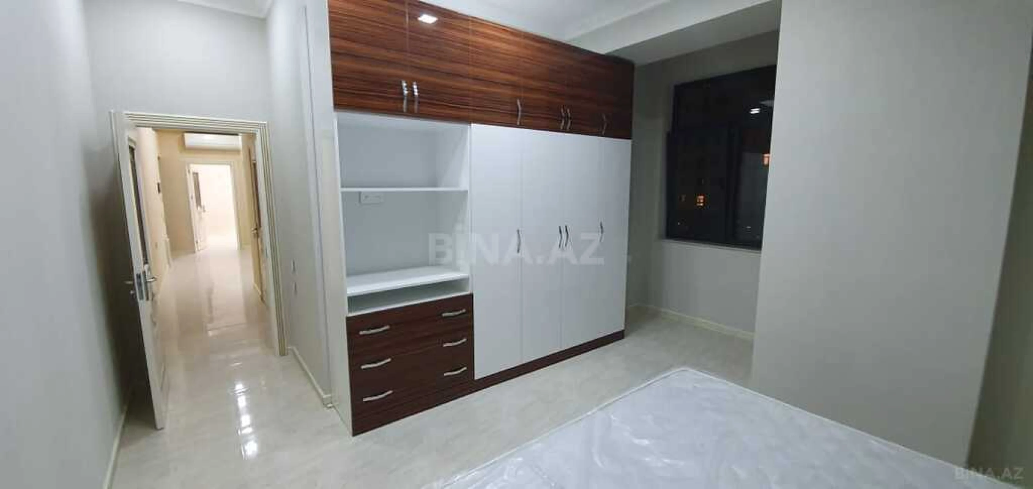Kirayə verilir 3 otaqlı mənzil 91 m²