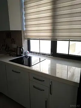 Kirayə verilir 3 otaqlı mənzil 91 m²