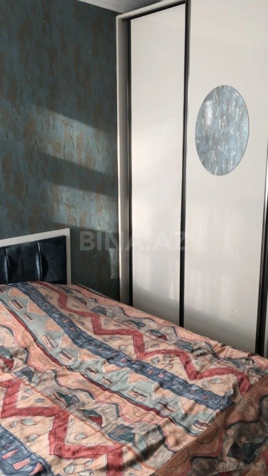 Satılır 1 otaqlı mənzil 40 m²