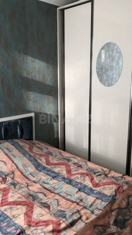 Satılır 1 otaqlı mənzil 40 m²