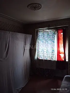 Satılır 5 otaqlı mənzil 120 m²