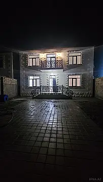 Satılır 4 otaqlı həyət evi 280 m²