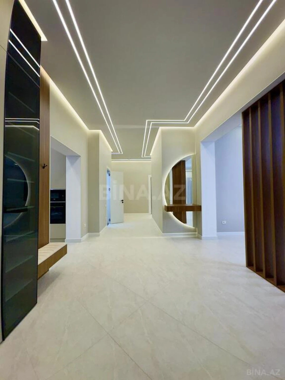 Satılır 5 otaqlı həyət evi 260 m²