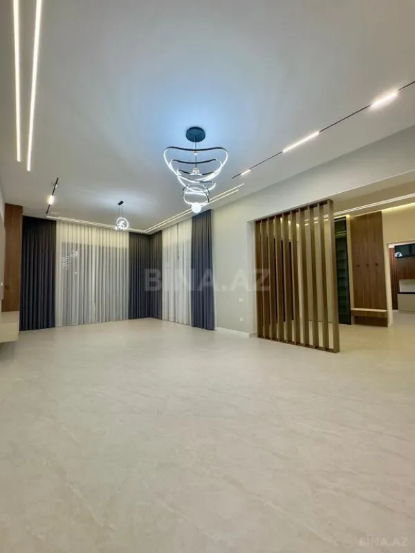Satılır 5 otaqlı həyət evi 260 m²