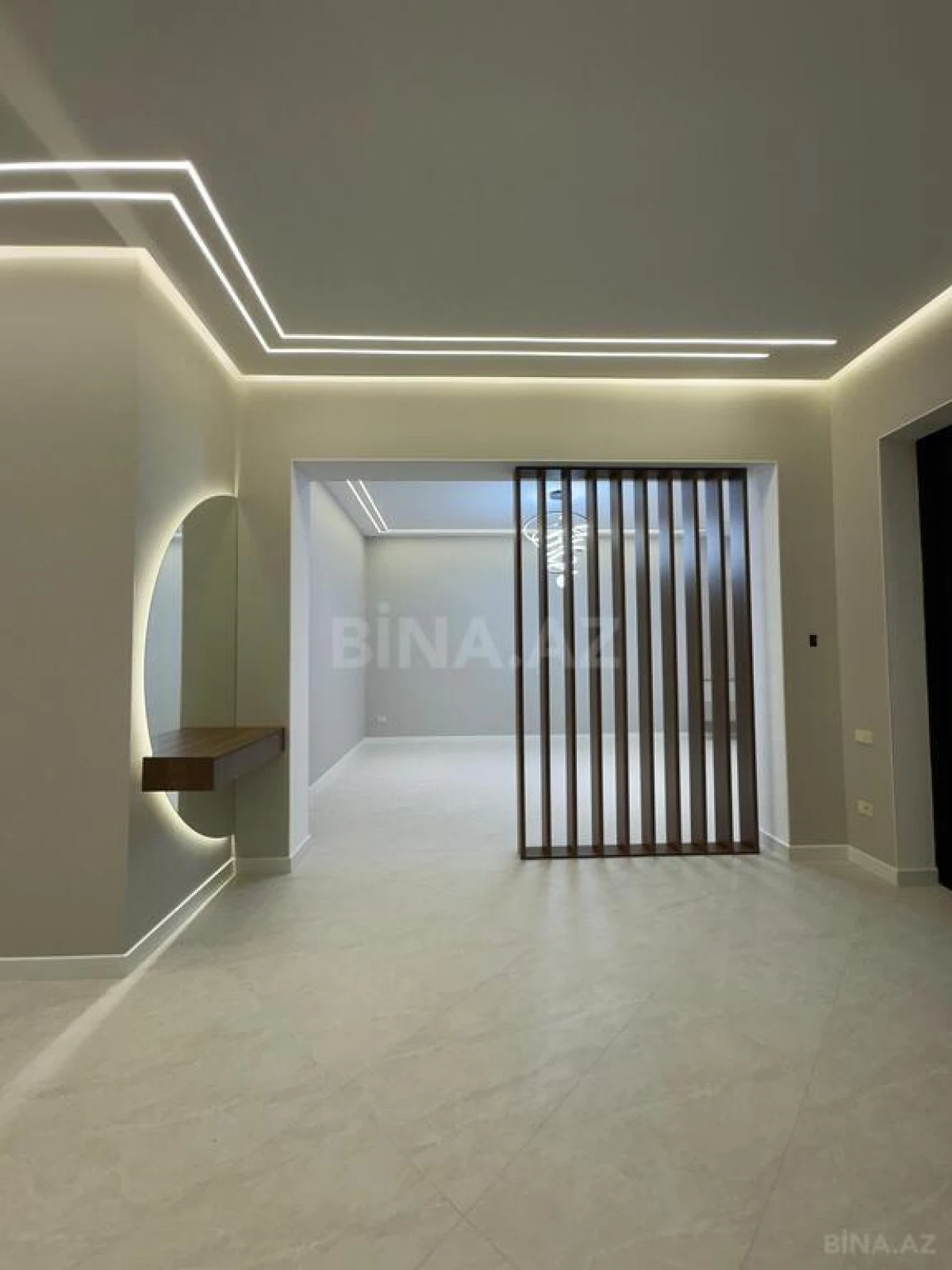 Satılır 5 otaqlı həyət evi 260 m²