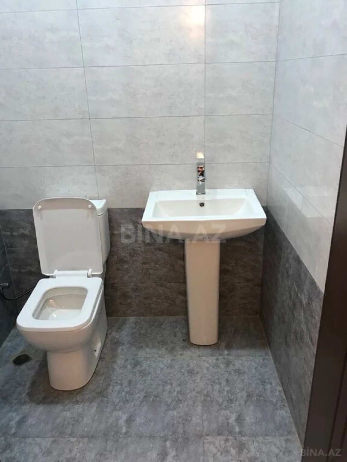 Satılır 3 otaqlı mənzil 80 m²