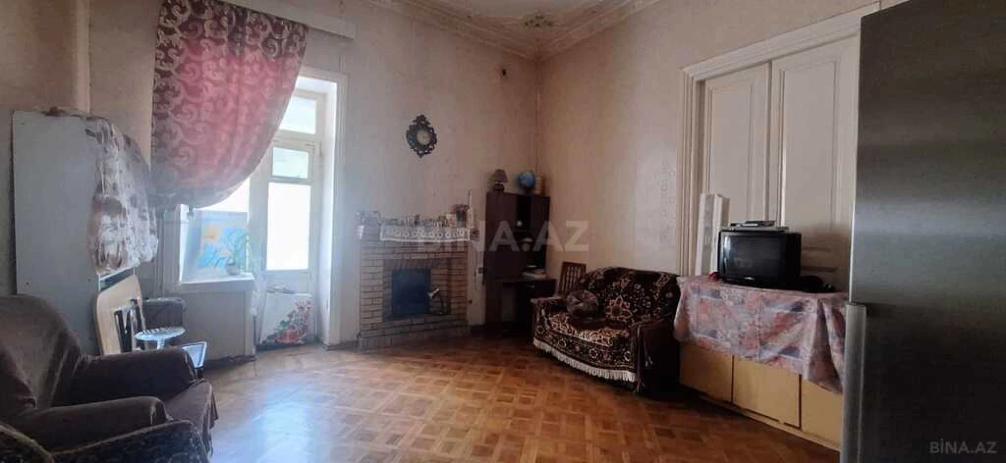 Satılır 3 otaqlı mənzil 140 m²