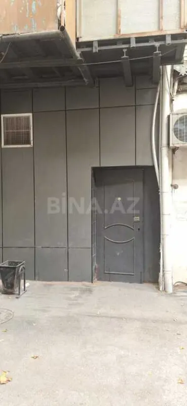 Satılır 3 otaqlı mənzil 140 m²