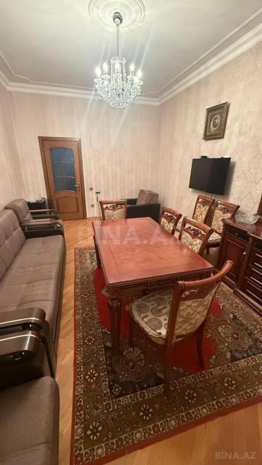 Kirayə verilir 2 otaqlı mənzil 70 m²