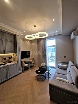 Kirayə verilir 2 otaqlı mənzil 70 m²