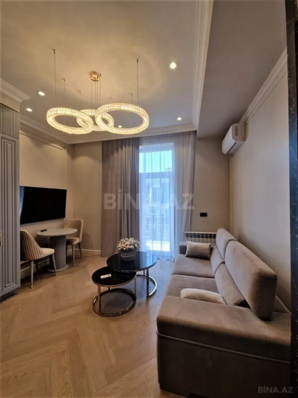 Kirayə verilir 2 otaqlı mənzil 70 m²