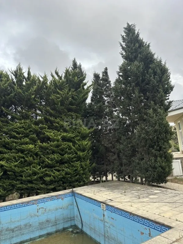 Satılır 5 otaqlı həyət evi 120 m²