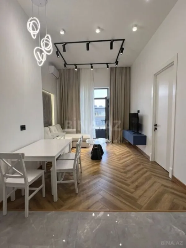 Kirayə verilir 2 otaqlı mənzil 60 m²