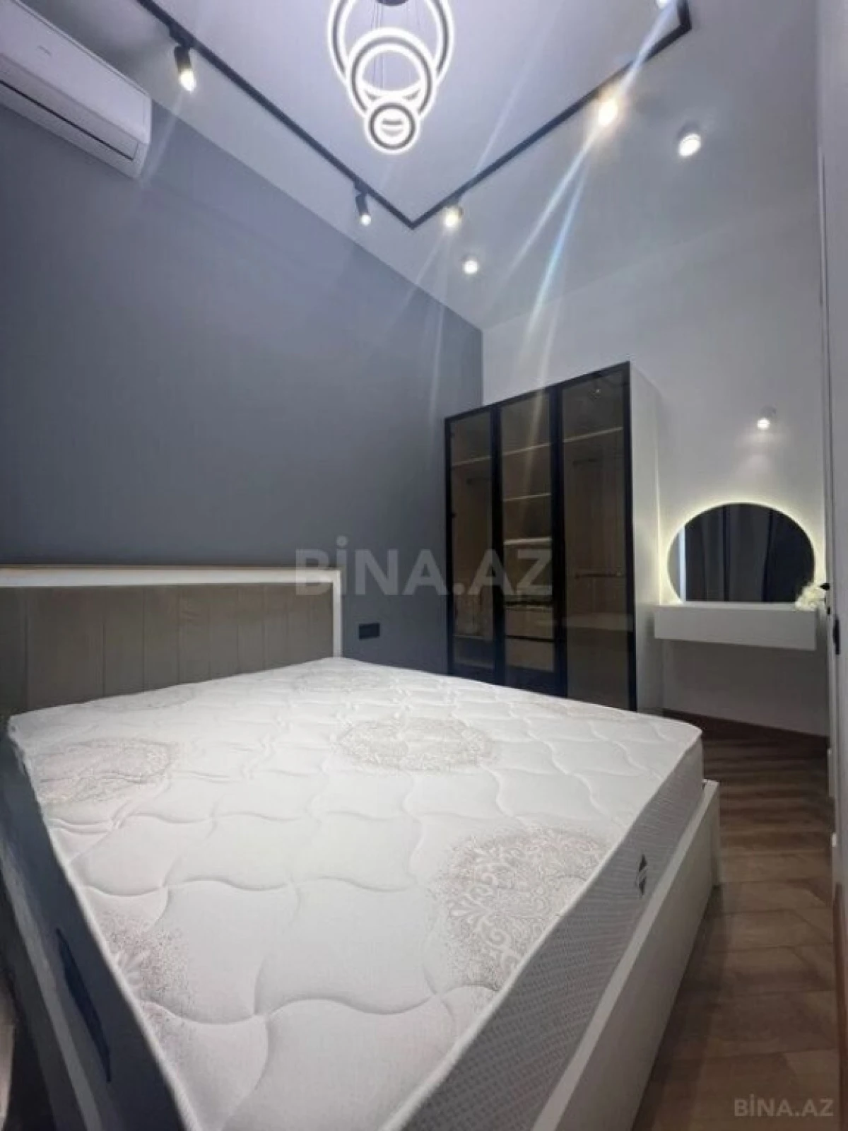 Kirayə verilir 2 otaqlı mənzil 60 m²