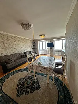 Satılır 3 otaqlı mənzil 106 m²