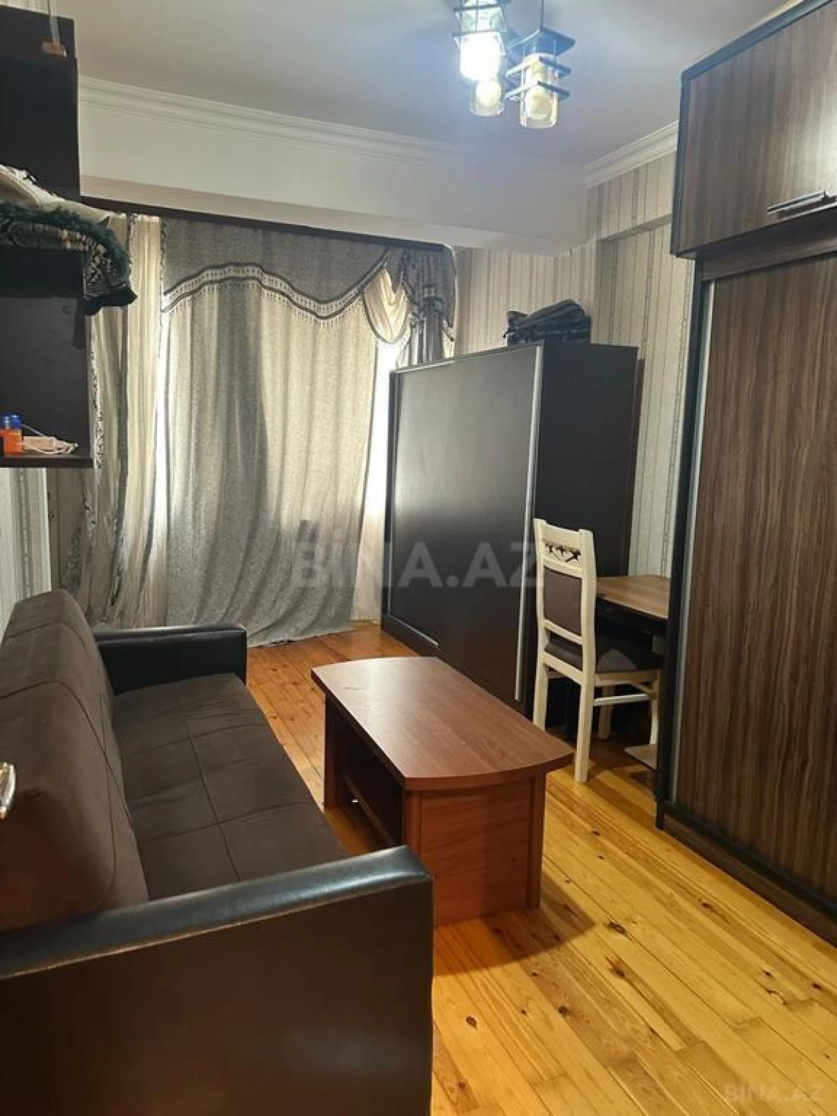 Satılır 3 otaqlı mənzil 106 m²