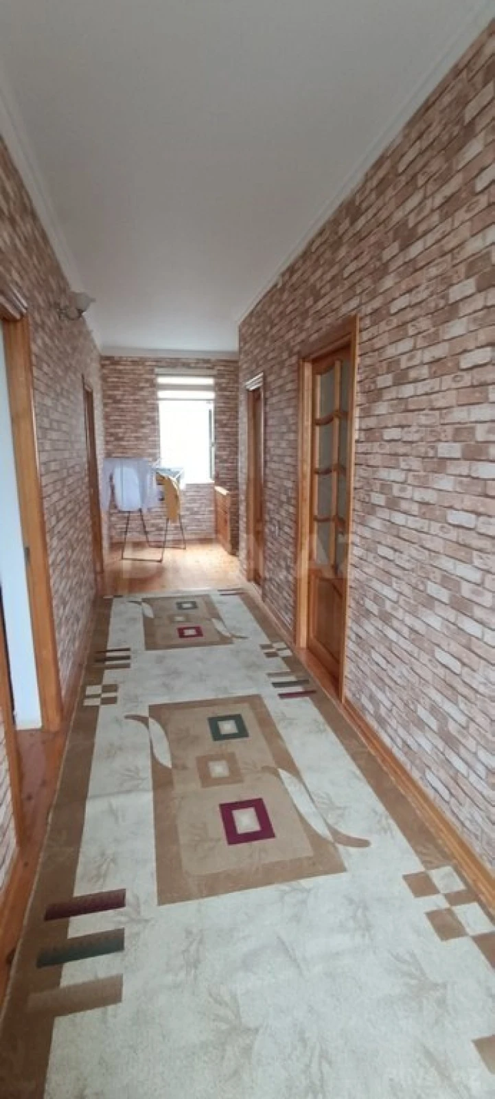 Satılır 7 otaqlı həyət evi 200 m²