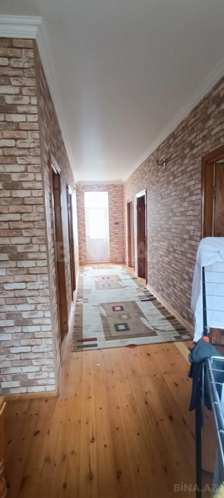 Satılır 7 otaqlı həyət evi 200 m²