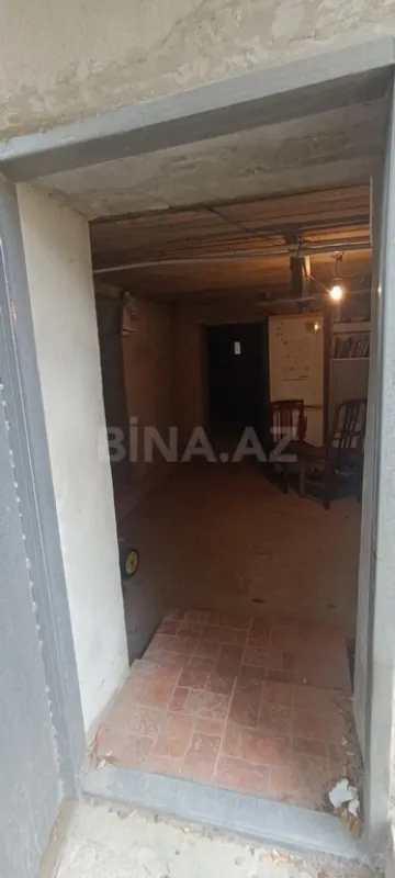 Satılır 7 otaqlı həyət evi 200 m²