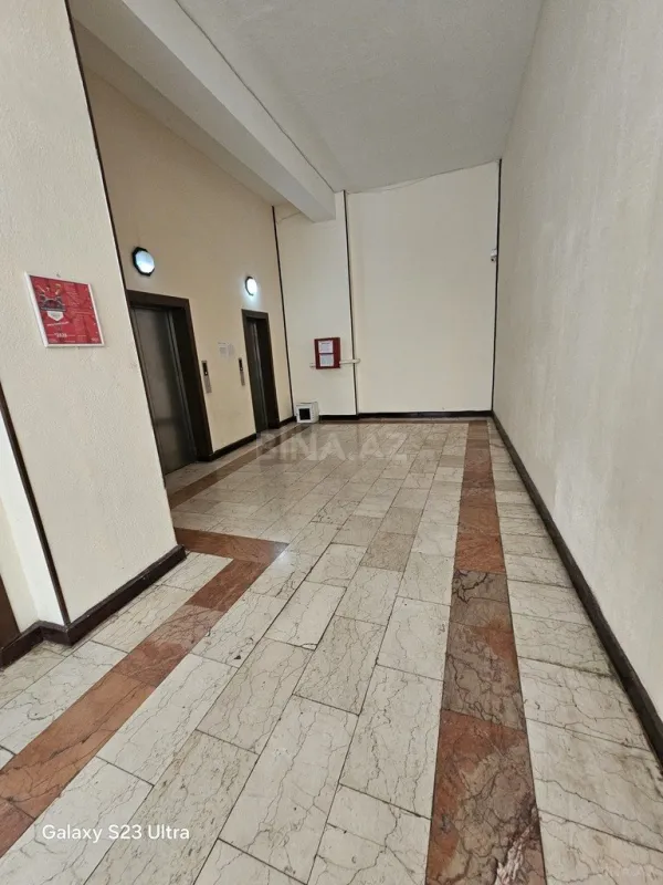 Satılır 3 otaqlı mənzil 120 m²
