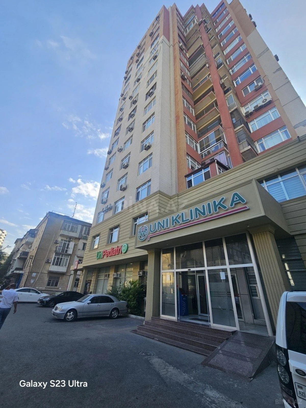 Satılır 3 otaqlı mənzil 120 m²
