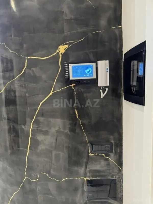 Kirayə verilir 2 otaqlı mənzil 85 m²