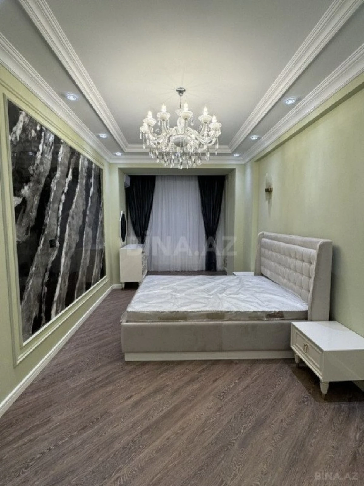 Kirayə verilir 2 otaqlı mənzil 85 m²