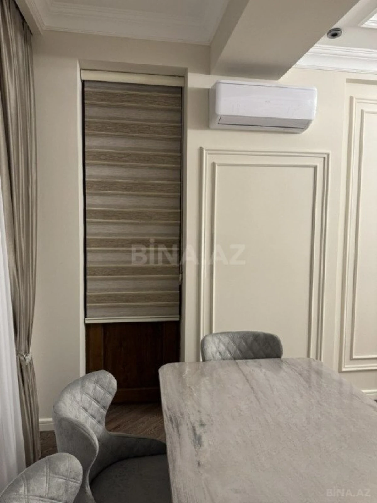 Kirayə verilir 2 otaqlı mənzil 85 m²