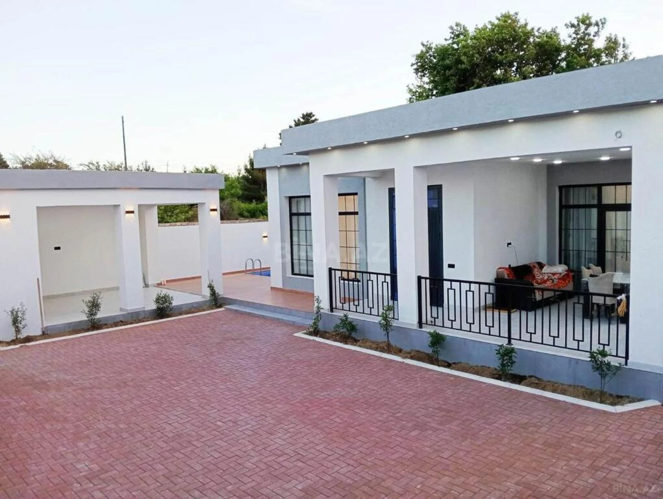 Satılır 4 otaqlı həyət evi 203 m²