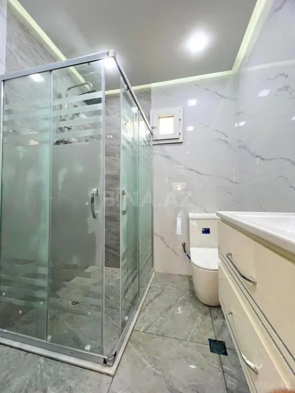 Satılır 4 otaqlı həyət evi 203 m²