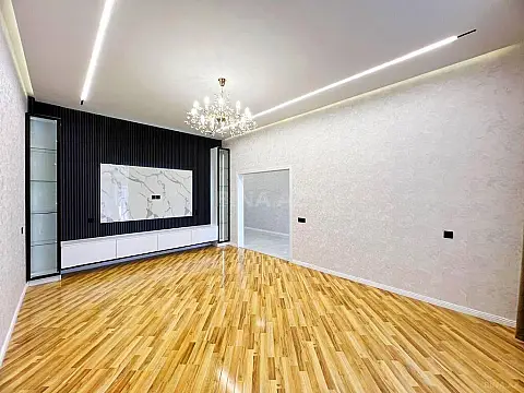 Satılır 4 otaqlı həyət evi 203 m²