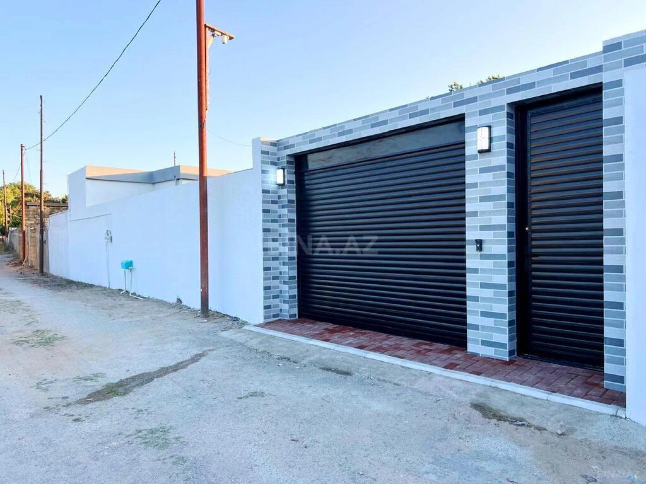 Satılır 4 otaqlı həyət evi 203 m²