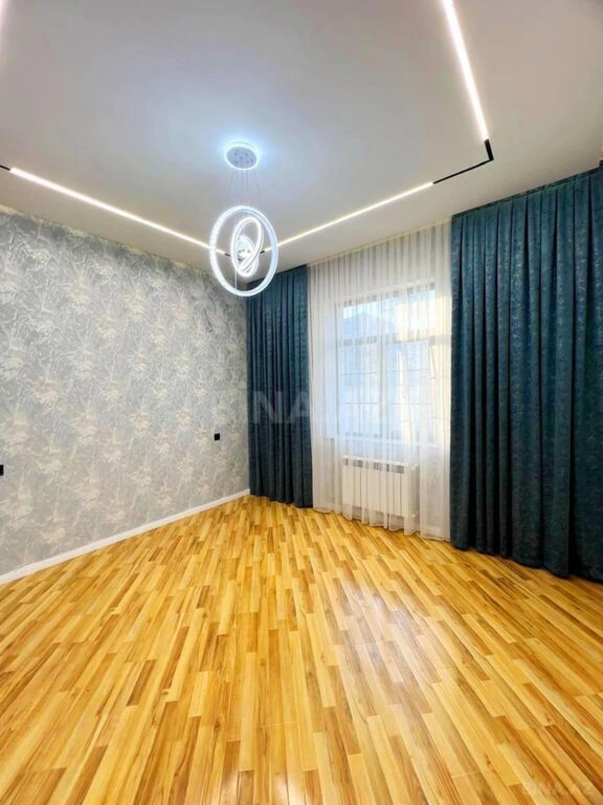 Satılır 4 otaqlı həyət evi 203 m²