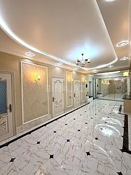 Satılır 5 otaqlı mənzil 226 m²