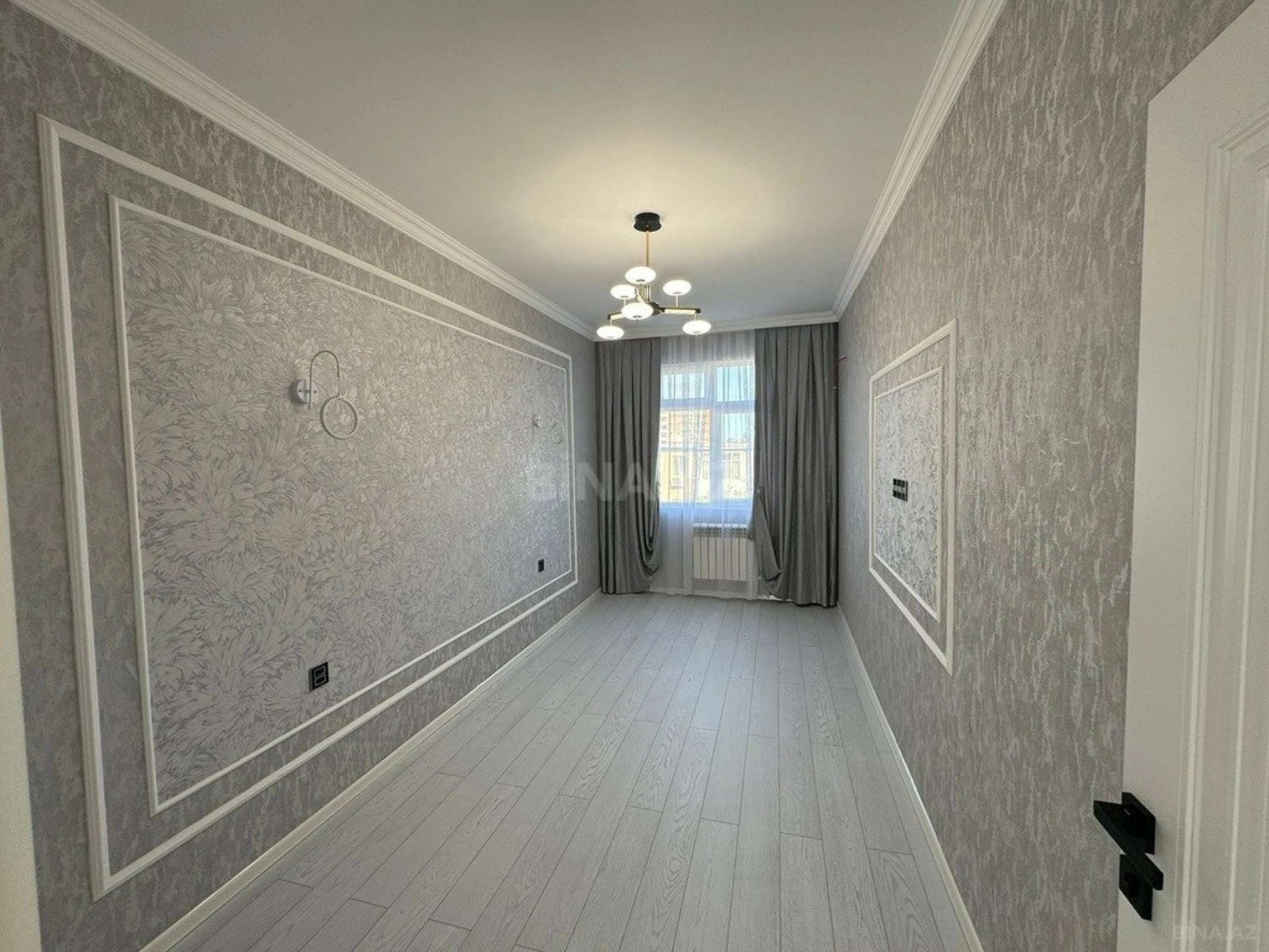 Satılır 2 otaqlı mənzil 58 m²