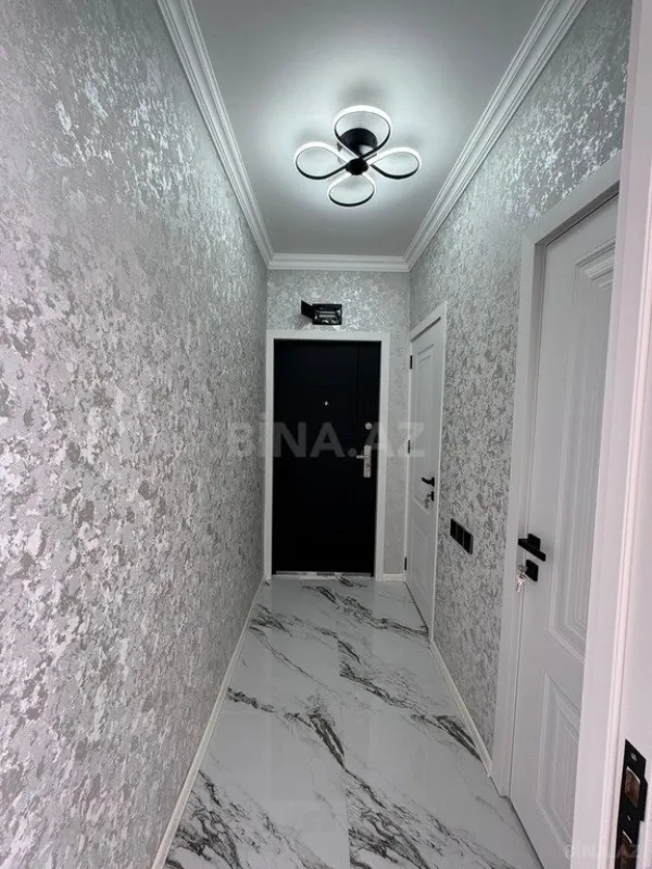 Satılır 2 otaqlı mənzil 58 m²