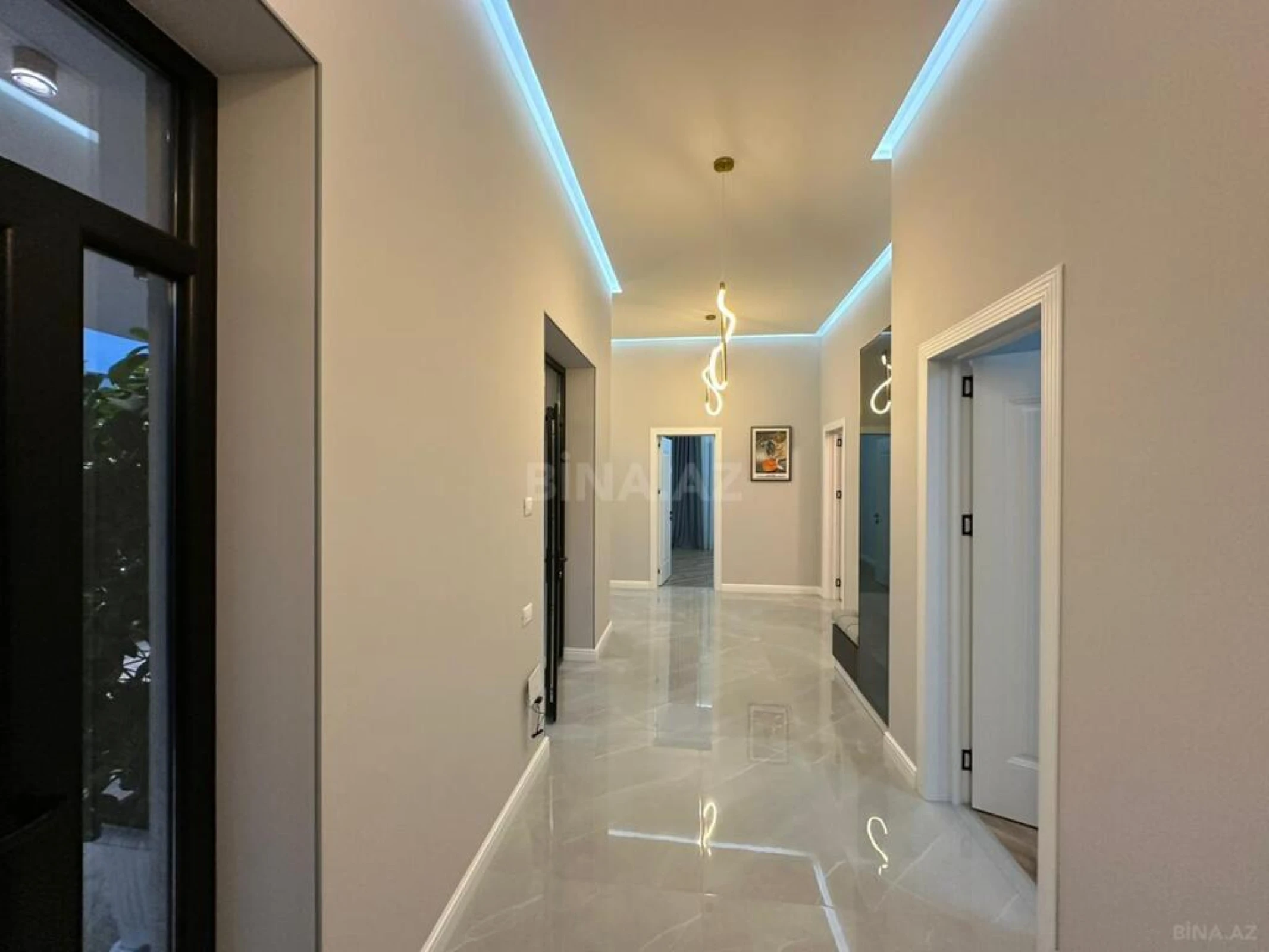 Satılır 4 otaqlı həyət evi 160 m²