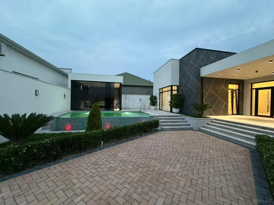 Satılır 4 otaqlı həyət evi 160 m²